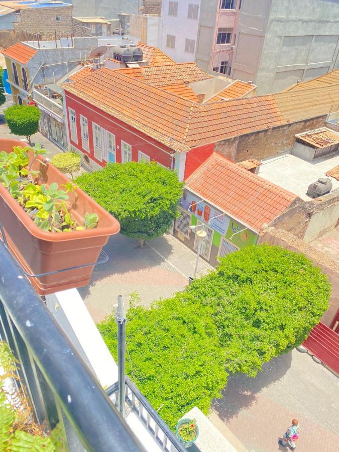 Quarto Nº7 Familia Veiga - Central プライア エクステリア 写真